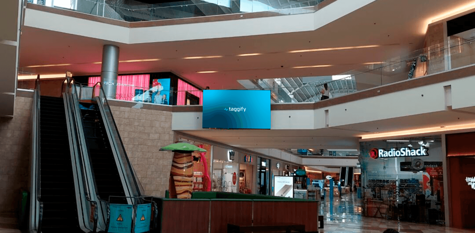 San Jose - Multi Escazu - Pantalla Interna - Playground, San José