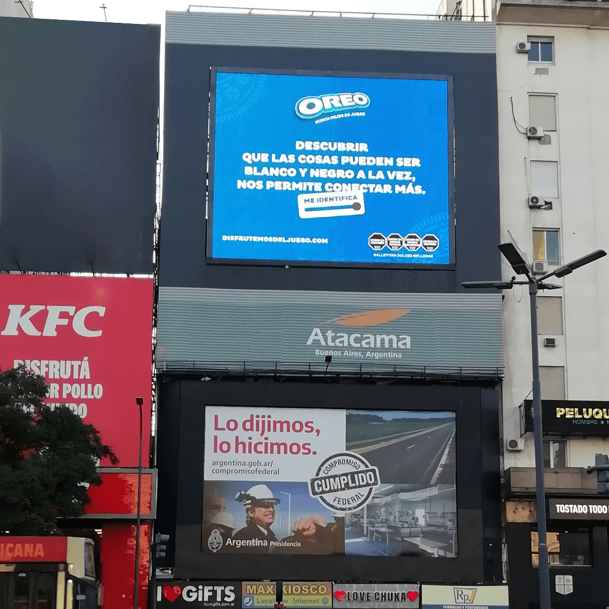 DOOH's successful strategy used by OREO in its new ad campaign with Taggify