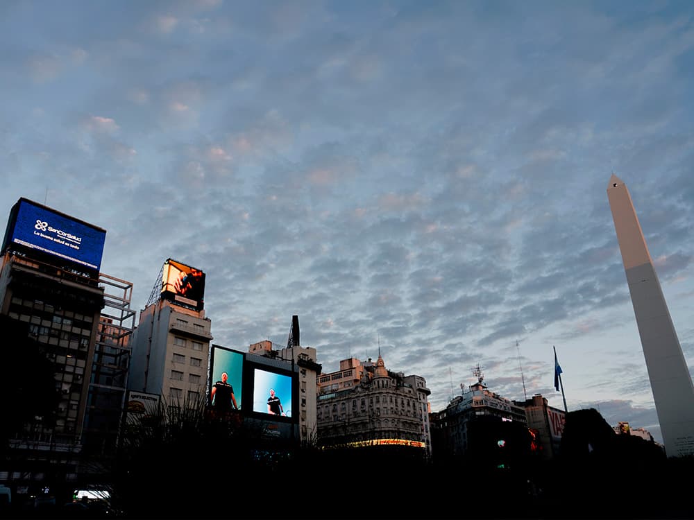Sancor Salud's Impactful Campaign at Buenos Aires Obelisk with Taggify