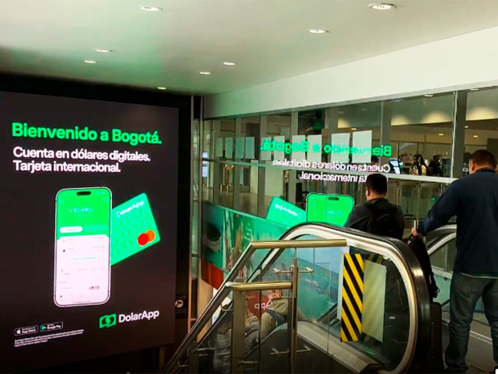 Dolar App Launches a DOOH Campaign in Colombia with Taggify