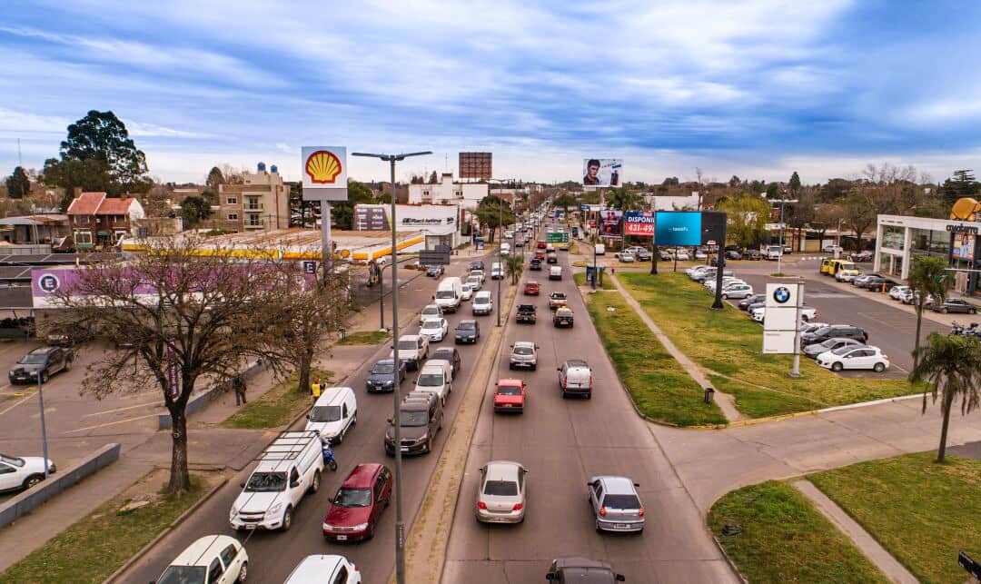 Santa Fe - Rosario - Av Eva Peron - Vista Centro Fisherton - Rosario · Av Eva Peron - Vista Centro Fisherton