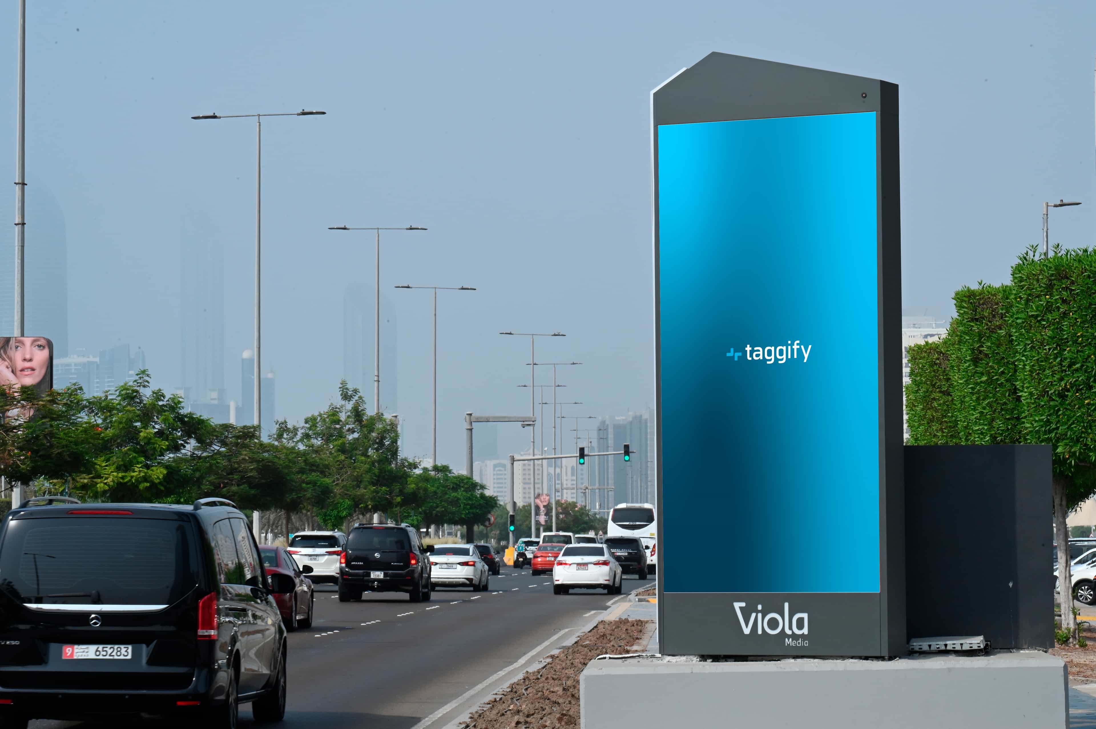 Emiratos Arabes DOOH screen 4