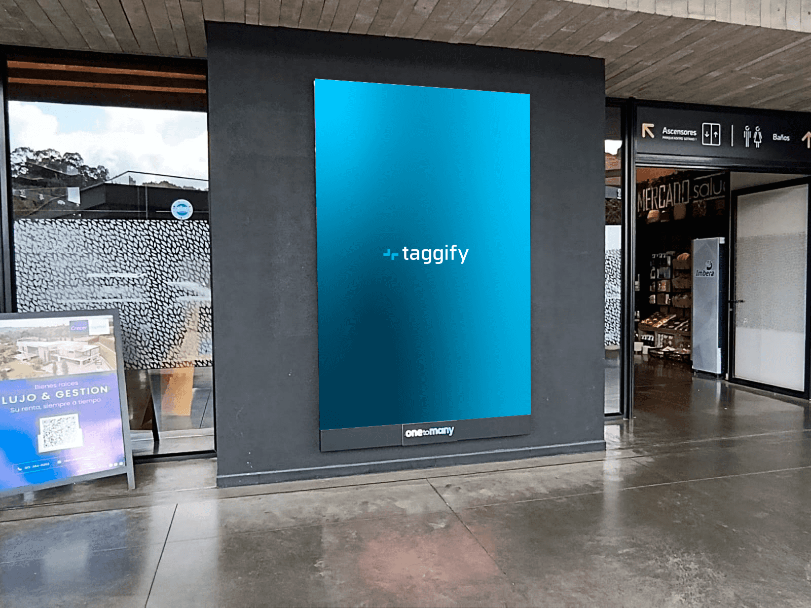 Colombia DOOH screen 2